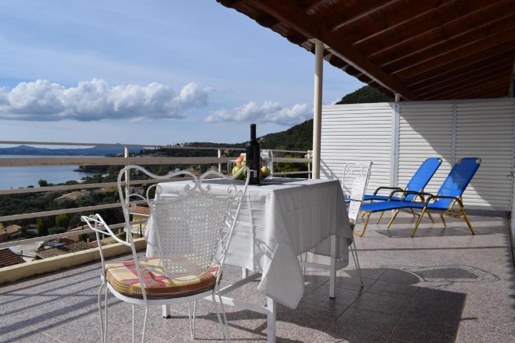 Paradisus Apartments Mparmpati Eksteriør billede
