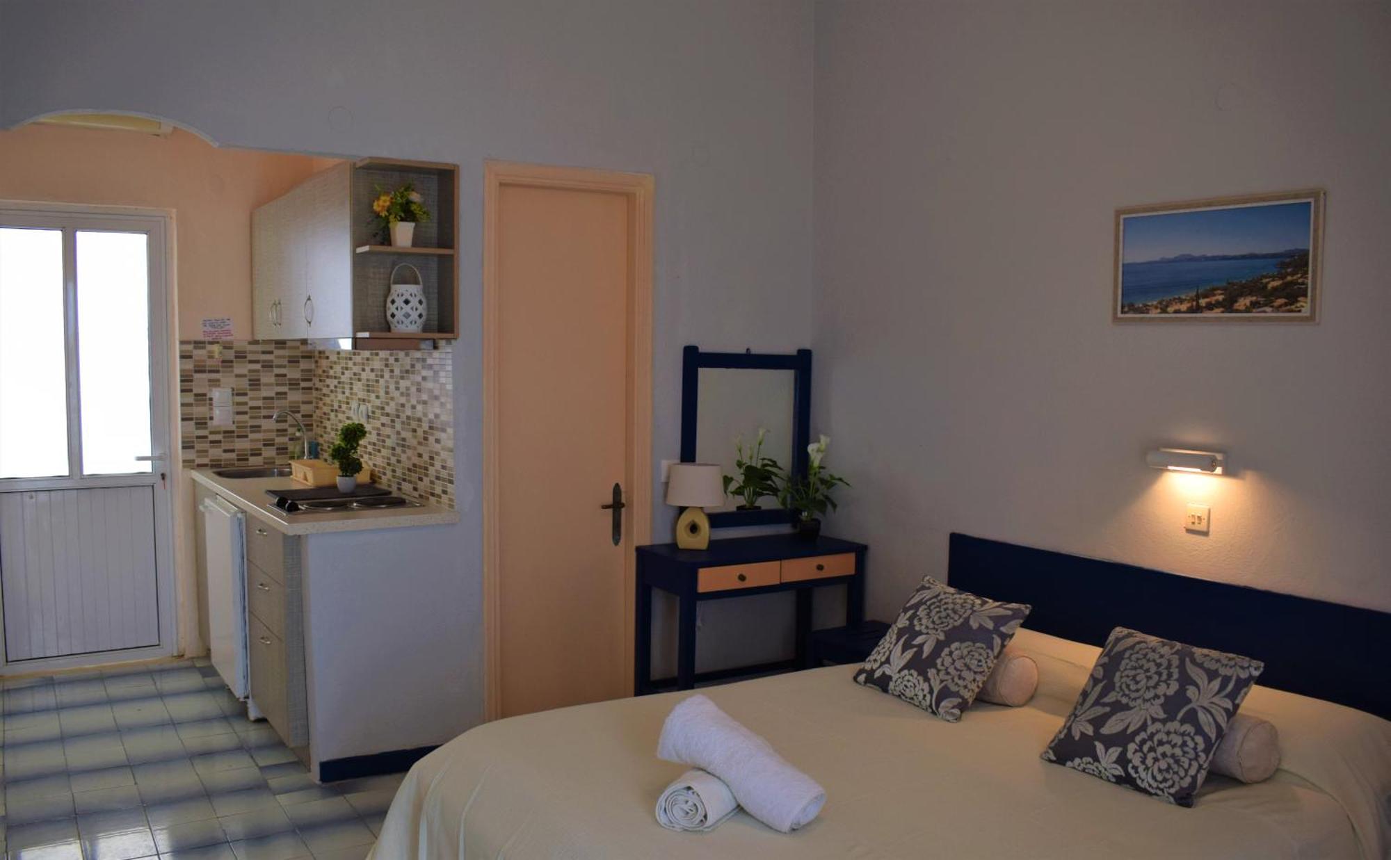 Paradisus Apartments Mparmpati Eksteriør billede