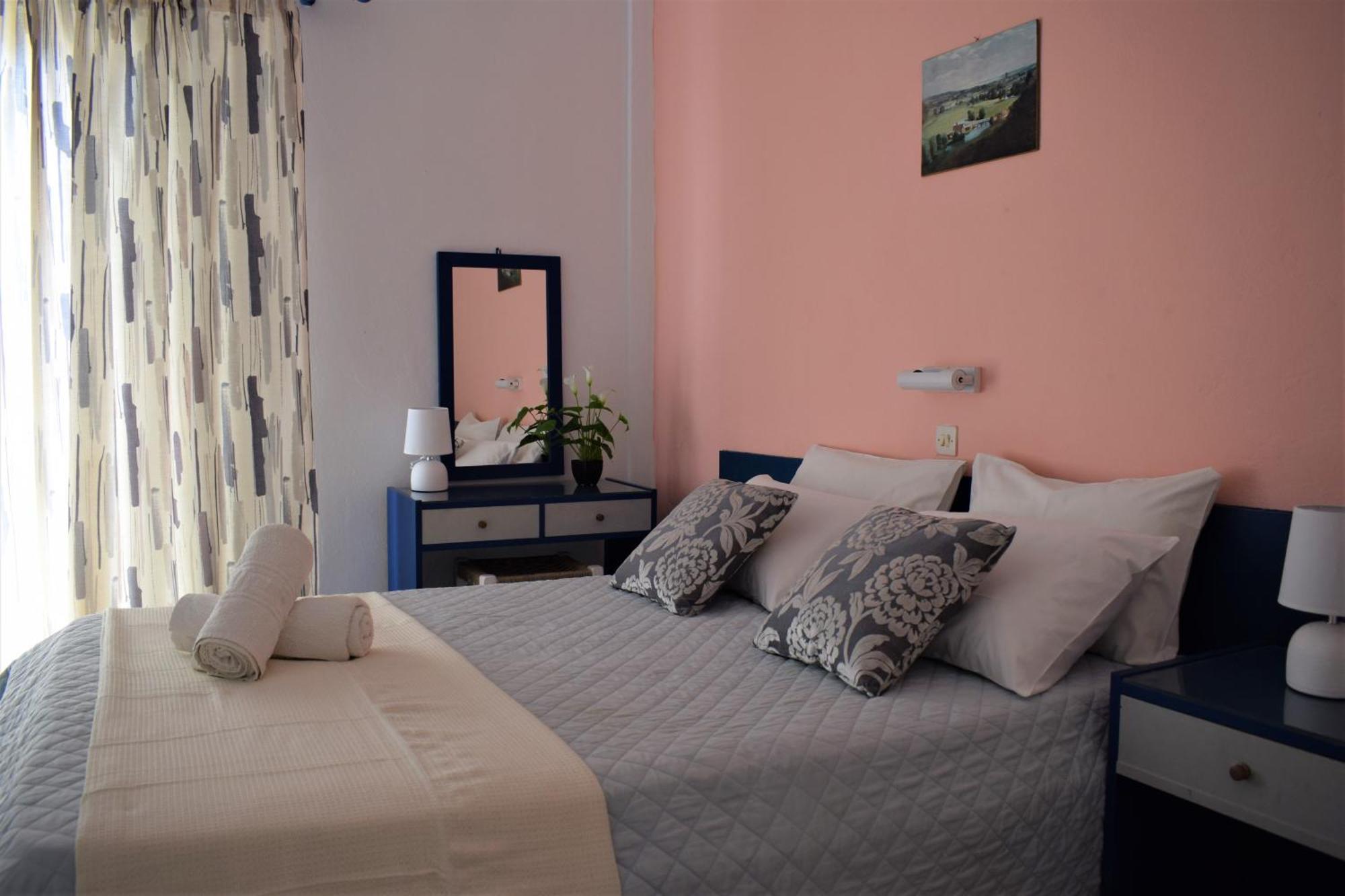 Paradisus Apartments Mparmpati Eksteriør billede